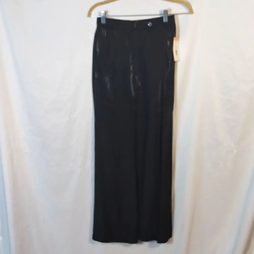 Harve' Bemard Black Petite Slacks